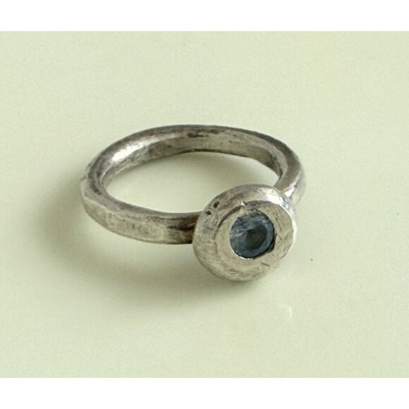 Vintage 90s Sterling Stacking Ring Amethyst Hammered texture Sz  4 3/4 - Picture 3 of 7